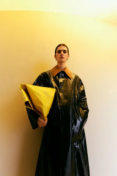 Look 20